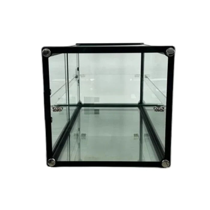Vitrina exhibidora neutra cristal recto con dos niveles y un entrepaño. Migsa zw-90